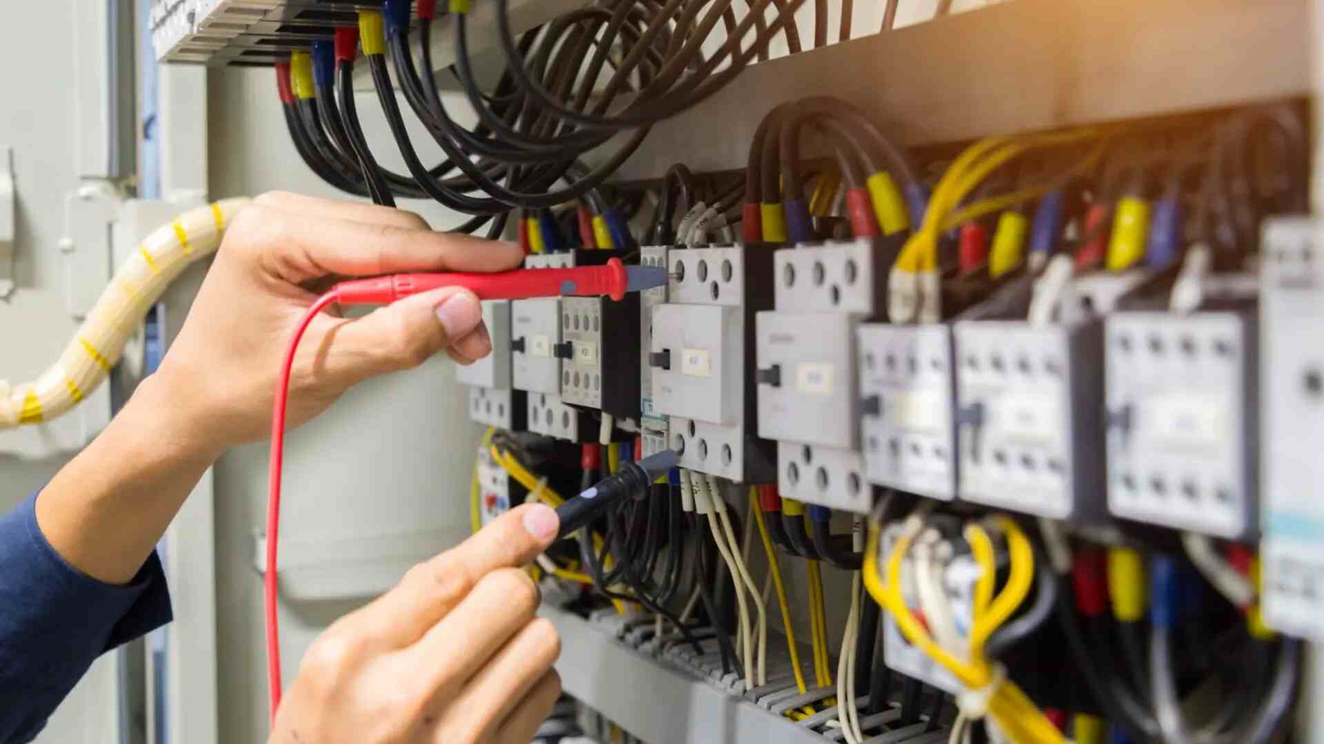 نکات ایمنی برای کابل‌کشی ساختمان