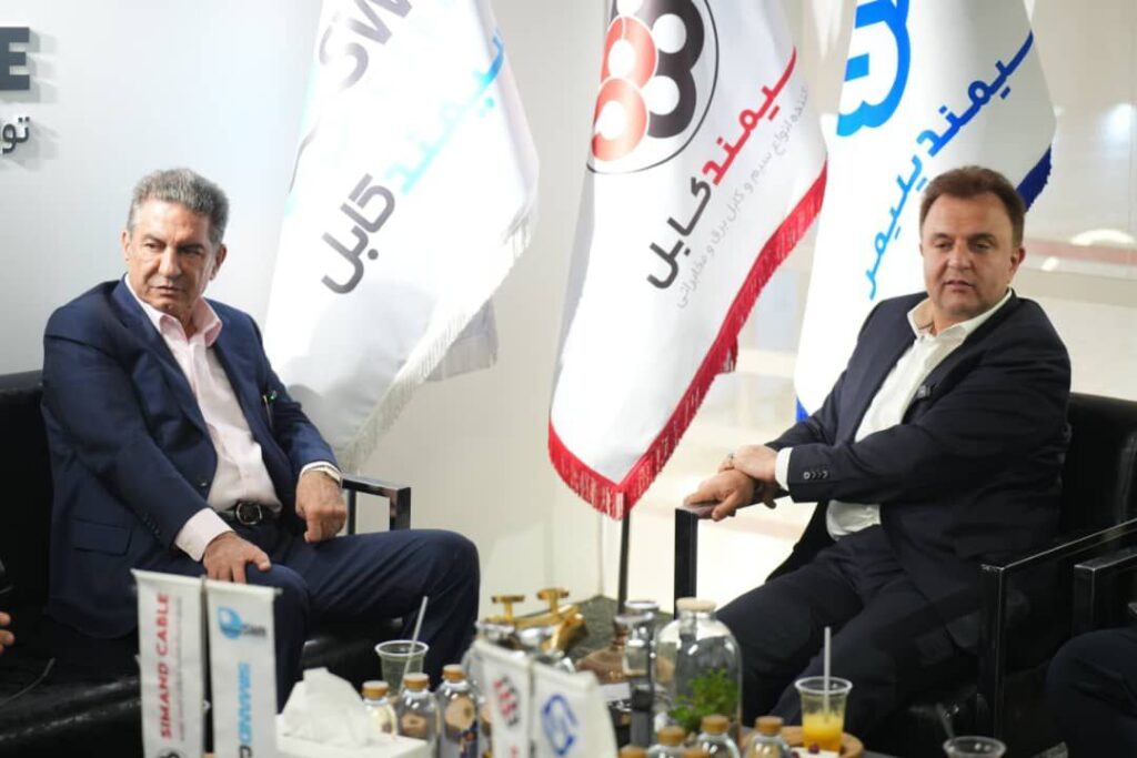 سیمند در نمایشگاه صنعت برق